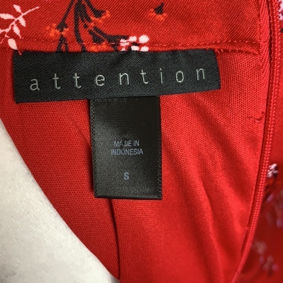 Attention Red Floral Sleeveless Dress - Picture 12 of 14